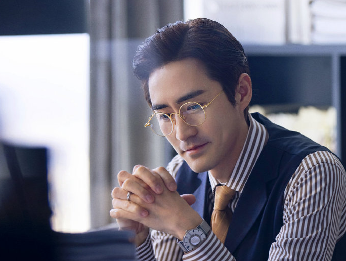 靳东|靳东又一大剧被央视宣传，主演阵容豪华到不行，女主更是气质女神