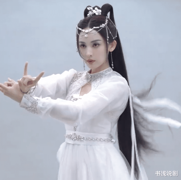 仙剑|《仙剑》官宣引锐评，灵儿不灵，逍遥够帅，拜月教主一身正气！