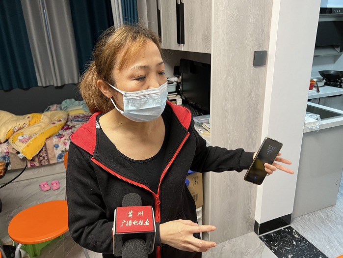 新装修的柜子泡在污水里，班都不敢去上！楼下邻居：我也是受害者