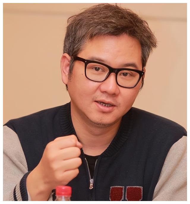 主持人赵川:3段婚姻2次离婚,一婚记者,二婚画家,三婚娶空姐