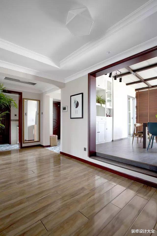 140平美式新房完工,邻居来参观完后,疯狂带人来参观我家阳台!