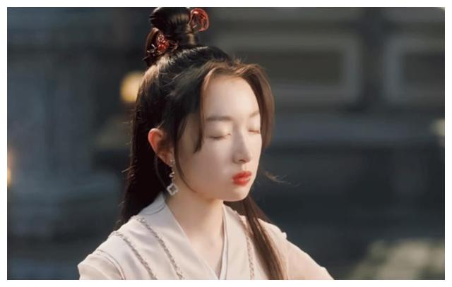 5位古装“奇丑”的女明星：别人是沉鱼落雁，她们是“灾难现场”