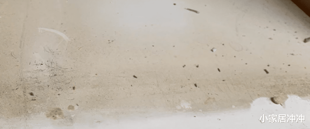 为何家里总有很多“毛絮”？老保洁支个招，毛絮快速消失，贼实用