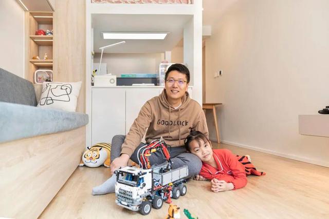 60㎡老破小,客厅隔出儿童房,全屋打满柜子,温馨舒适不压抑