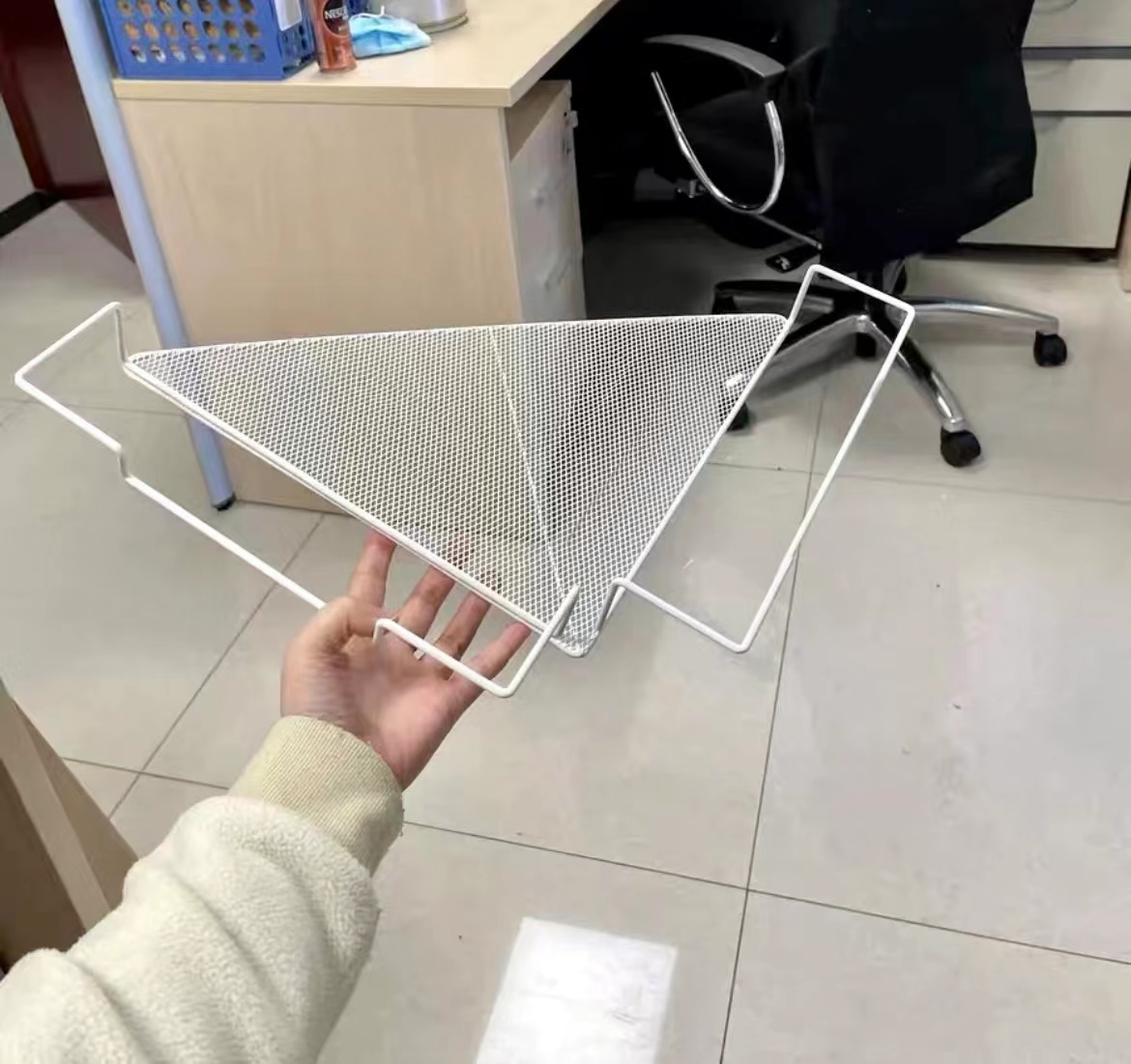 招聘|打工人看过来，这10件办公室好物，我愿称为“都市丽人之光”