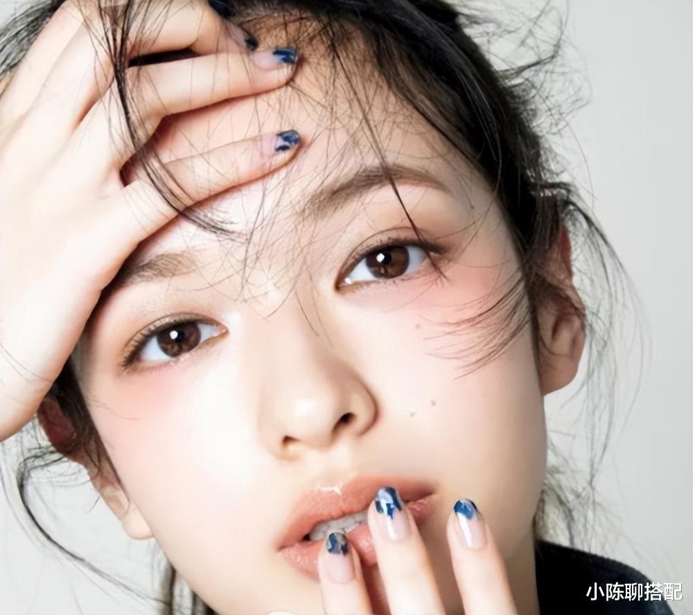 如何从外貌区分中、日、韩女生？看完对比图：中式辨识度太高