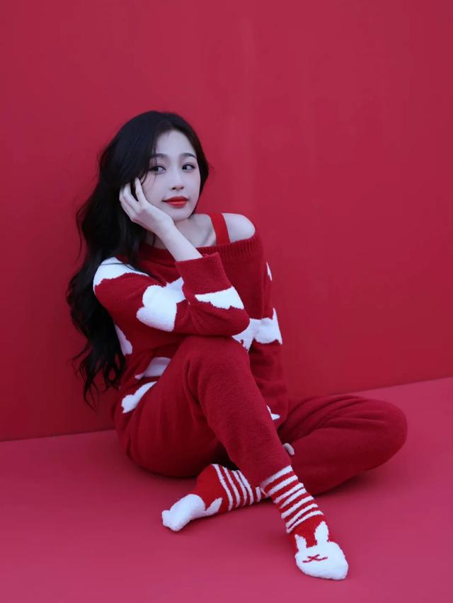 卷发 朱珠的卷发像漩涡（卷走了我的心