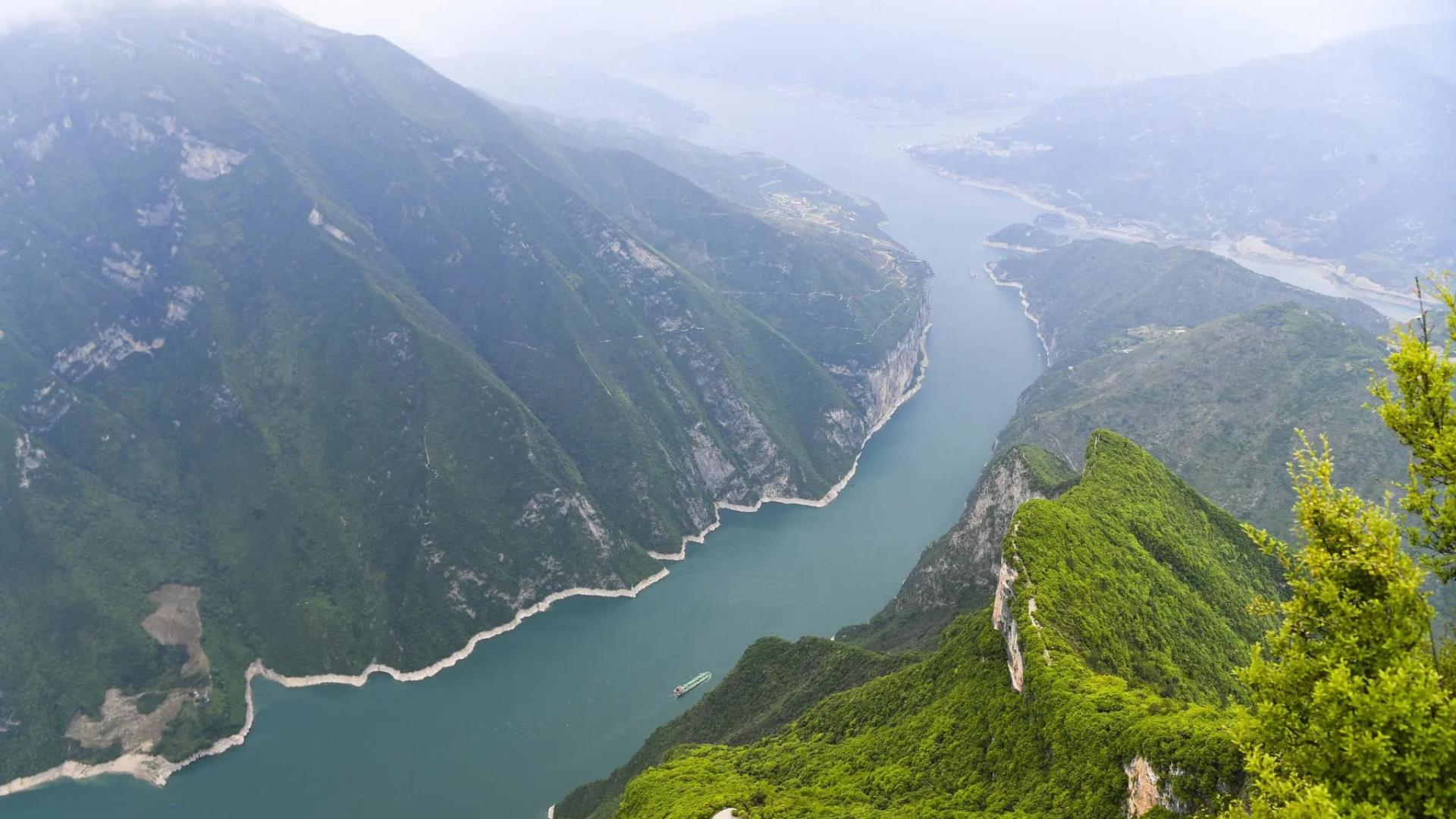 重庆|一个是巴蜀文化旅游走廊新地标的大峡谷，两岸如削，岩壁高耸