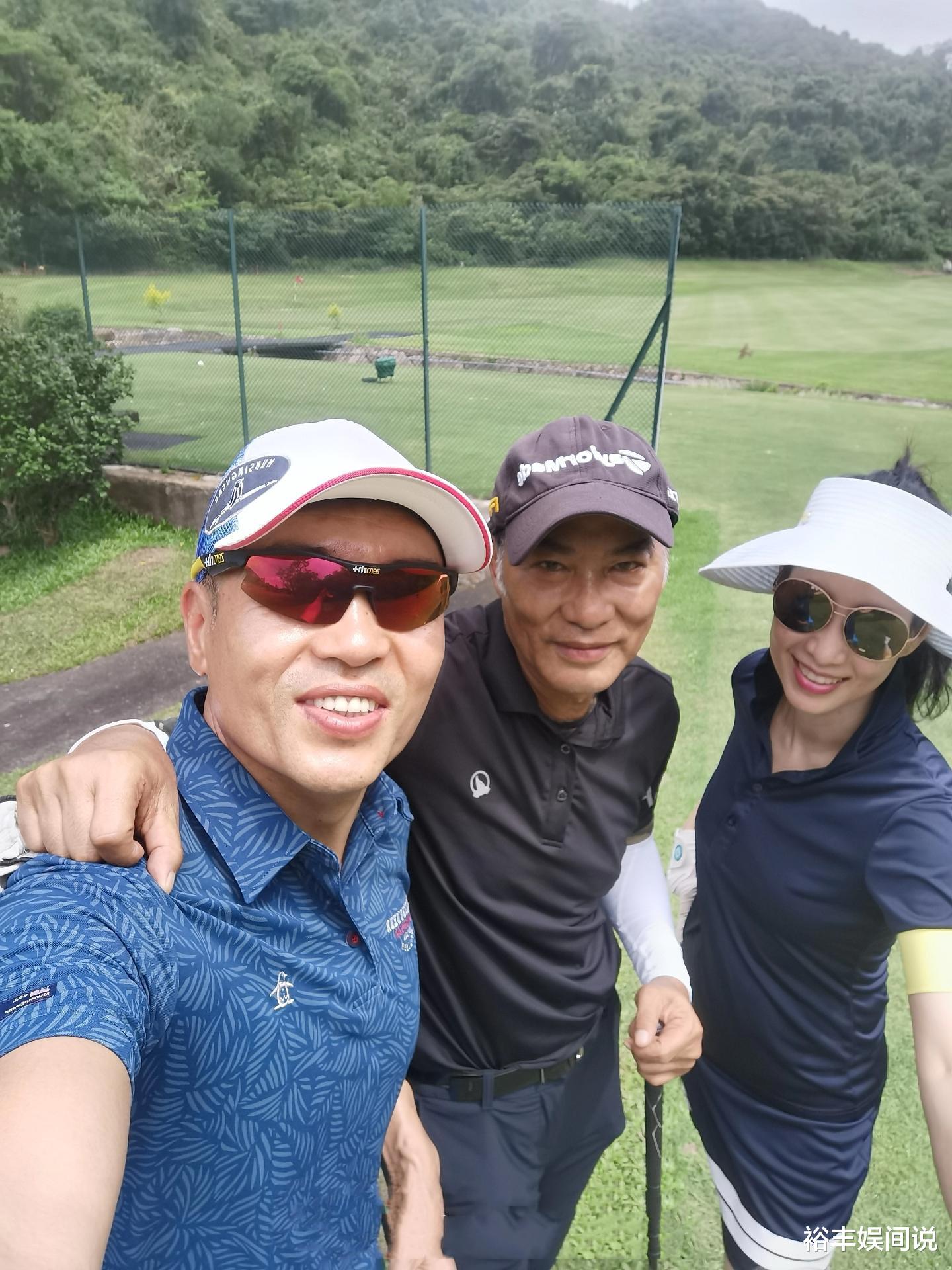 梁佩瑚|港姐梁佩瑚携富豪老公打球！任达华惊喜亮相，两鬓斑白老态尽显