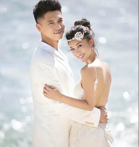 |如果说娱乐圈的模范夫妻，这一对儿必不可少！那就是王雷和李小萌！