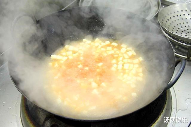 中伏要忌嘴!建议: 少吃\发物\和\热物\,多吃6样,清润去燥不上火