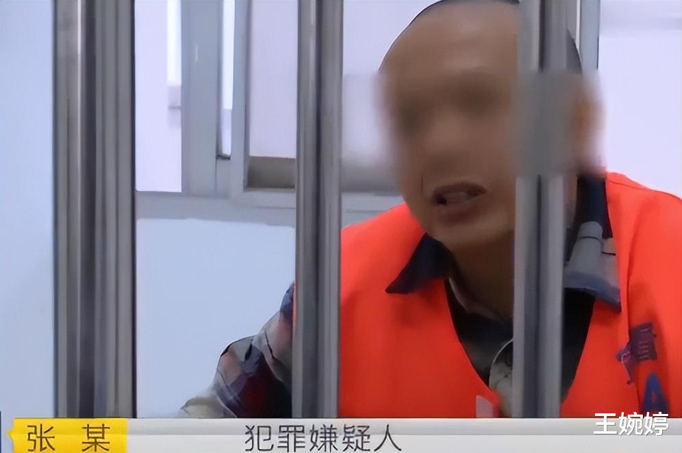 2016年,湖北老汉外出祭祖,意外发现路边一具烧焦的女尸