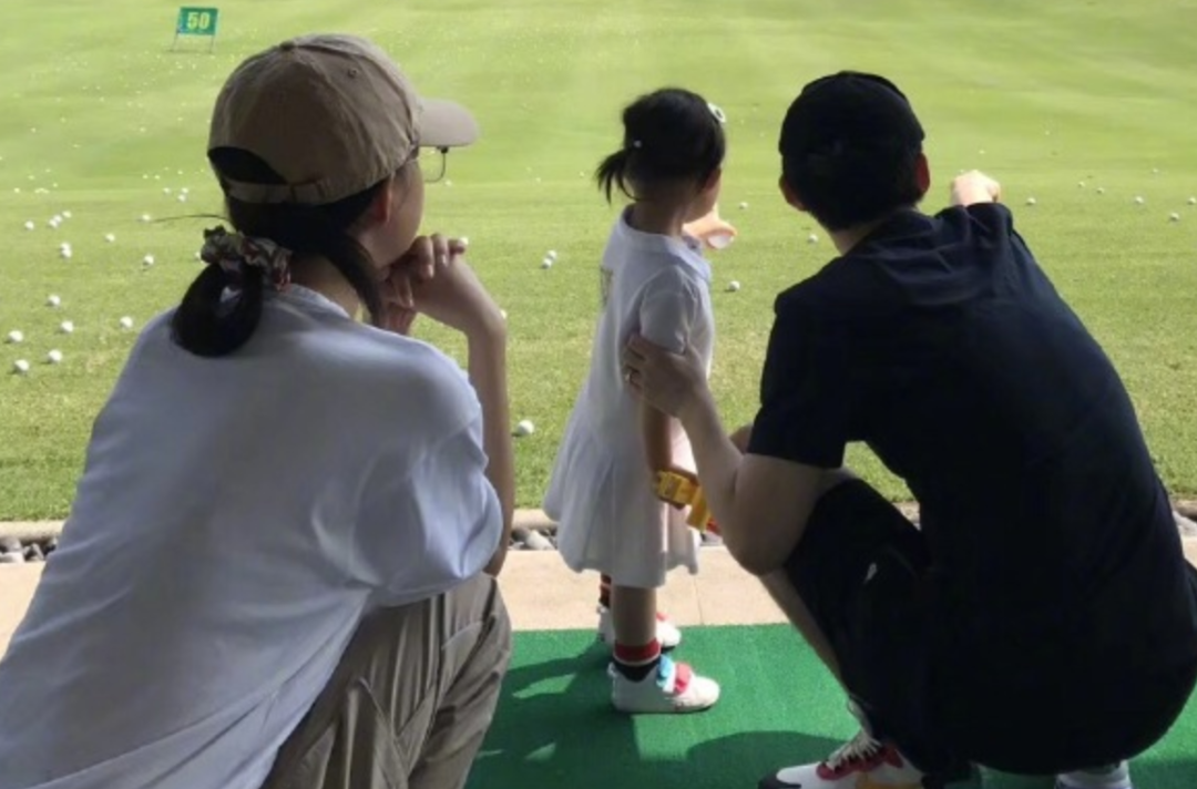 李嘉欣|女星遇到豪门强势婆婆，孙怡奚梦瑶没办婚礼，李嘉欣遵守8条家规