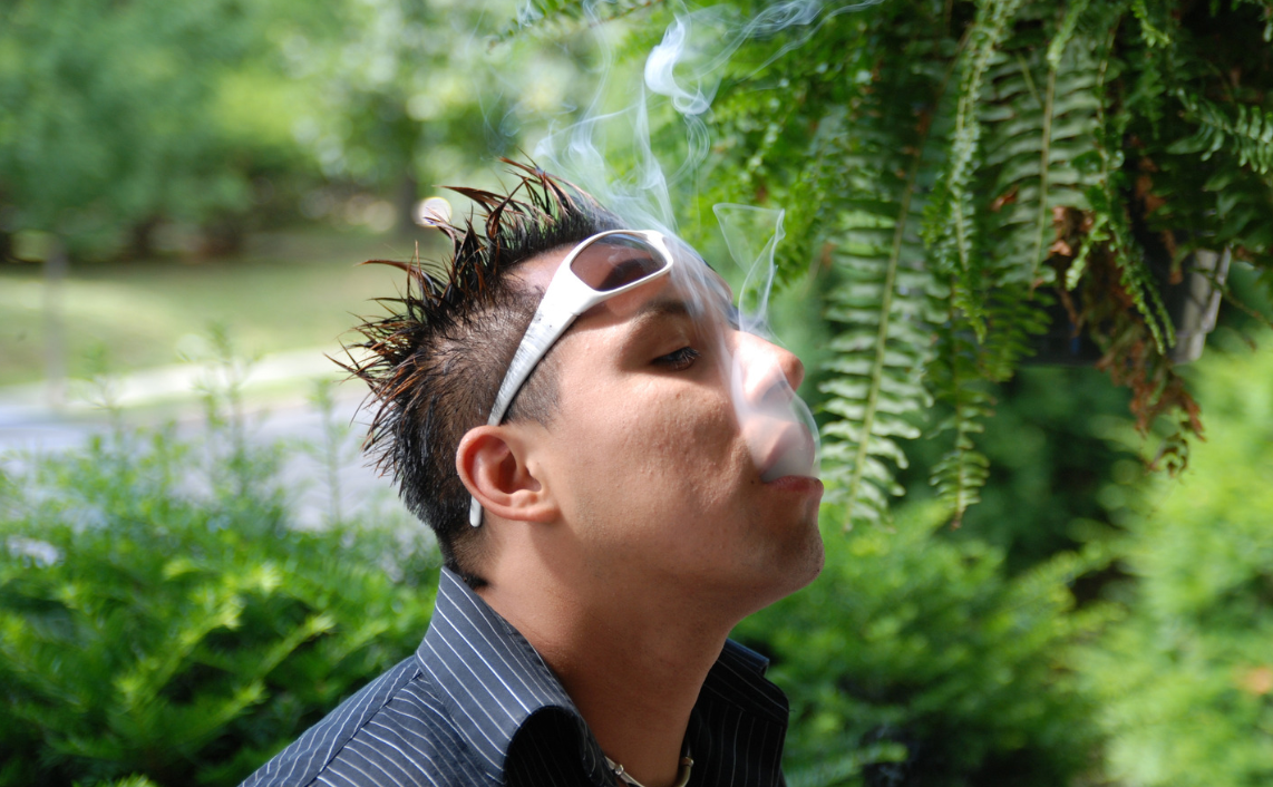 中医养生|一辈子不吸烟不喝酒,寿命真的会更长吗?现实数据给出答案