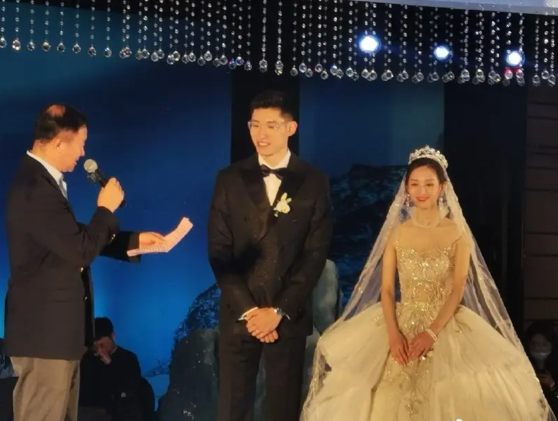 男排|男排的潜力股江川，有颜值有实力，娶了美娇妻备战下一届奥运会