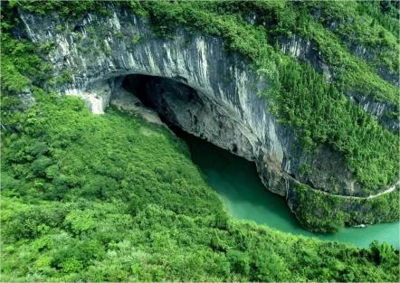 黔江|“城在峡谷中、峡谷在城中”，小众人少，雾都的这个地方藏不住了！