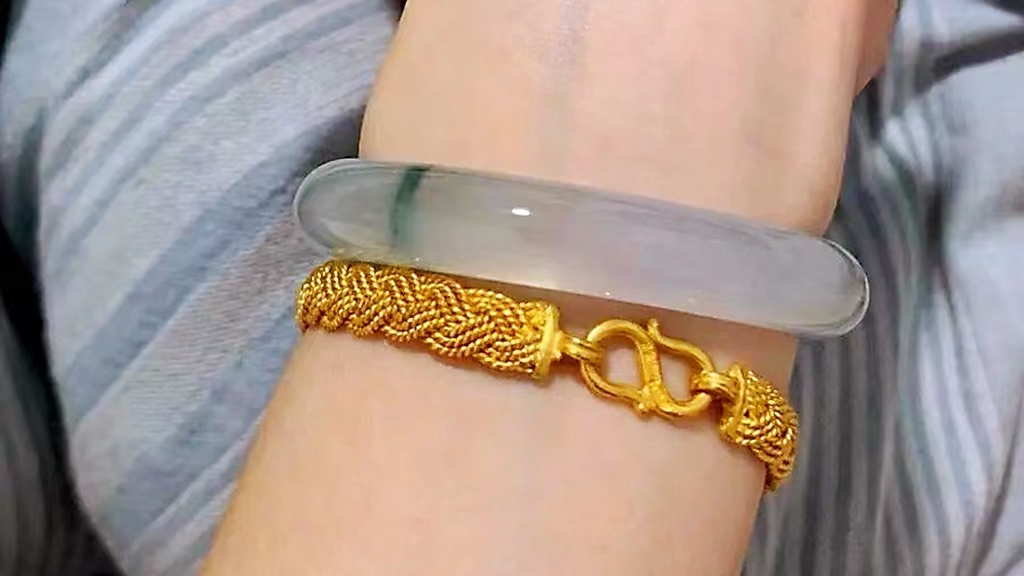 翡翠|翡翠玩家的必修课:绵、花、绺、裂四大瑕疵