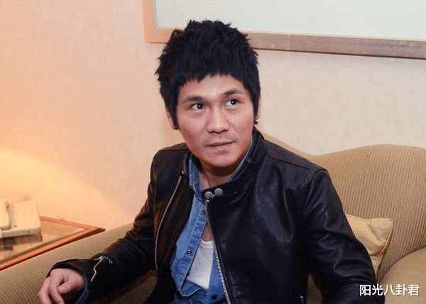 曹格|曹格再因醉酒闹事被处罚，师父刘德华曾警告：你不能改就立刻退圈