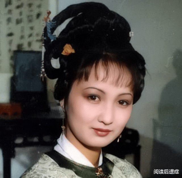 |《红楼梦》:这位削尖脑袋花钱找工作,却巴结错了人?