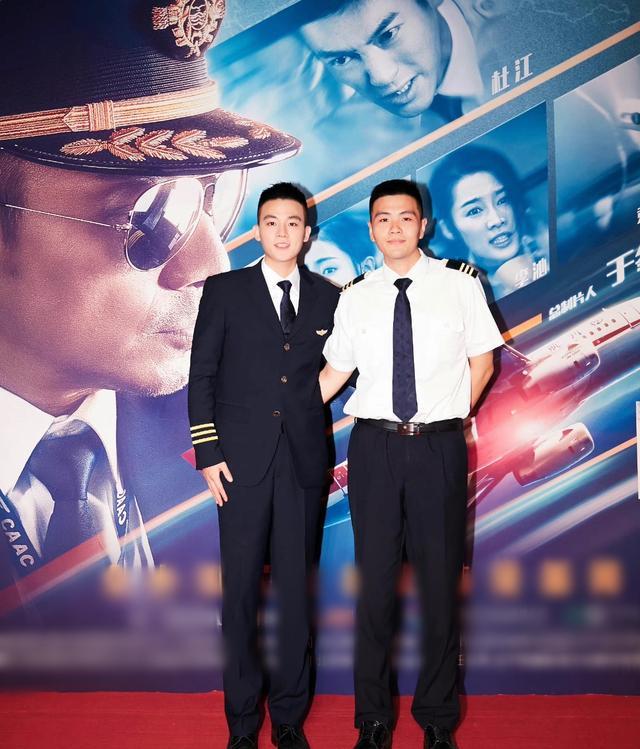 飞行员|川航飞行员徐瑞辰已结婚，4年前飞机事故险丧命，因祸得福遇真爱