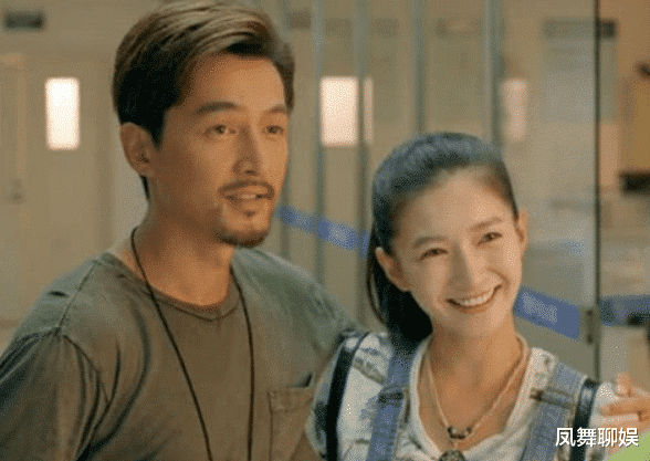 胡歌|网传胡歌老婆公开恋爱过程,留学是为生娃?