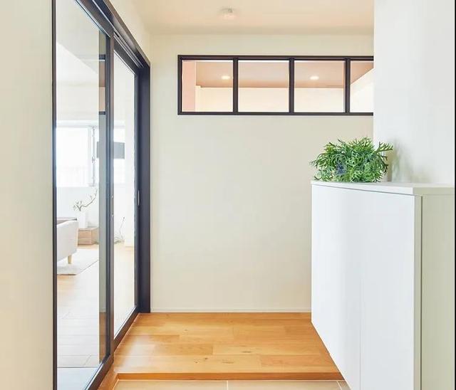 日式装修中流行的「室内窗」,到底有什么作用,真的实用吗?