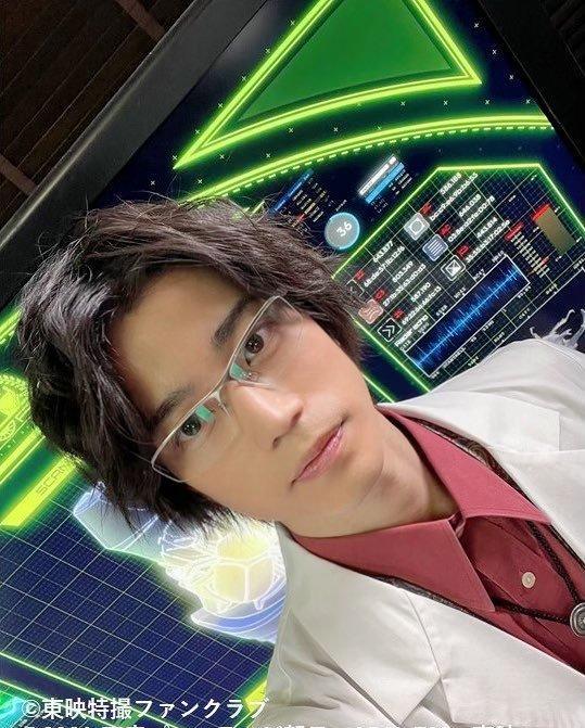 林允儿|假面骑士贝尔外传追加演员公开艾克斯奥特曼饰演年轻时的狩崎爹