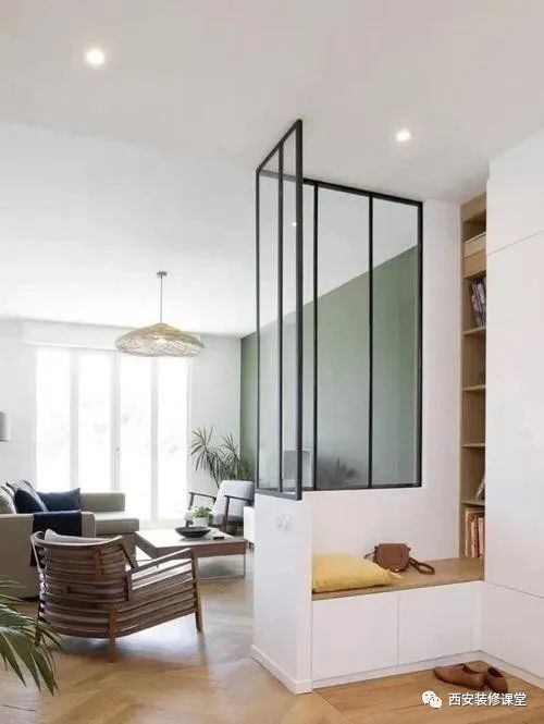 入户玄关保证光线又不遮挡视线?