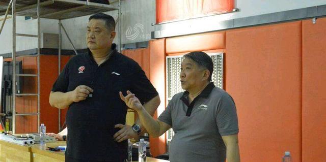广东男篮|CBA速递：广东笨塔获大合同 辽篮提前续约莫神 徐长锁继续留任山东