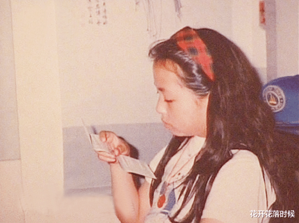 张靓颖|张靓颖与冯轲离婚4年:她单身与伤病抗争,他做称职的单亲爸爸