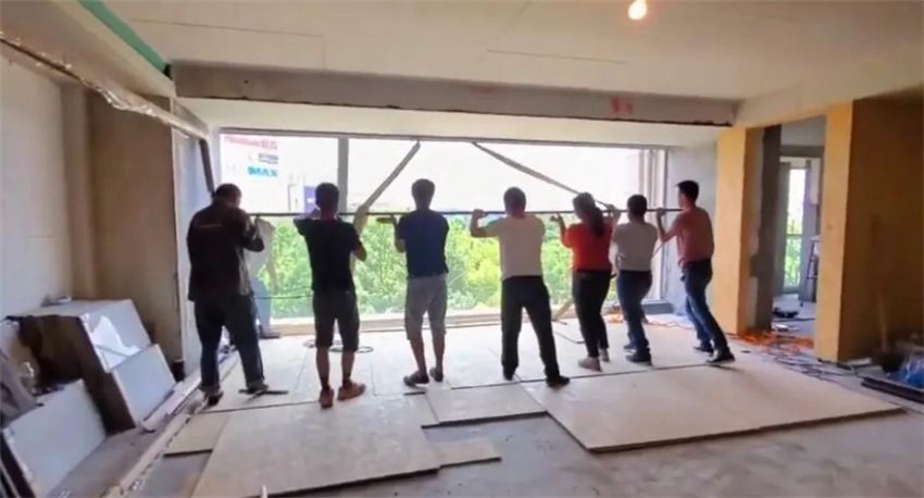 为何阳台改成大落地窗并不合理?看完这5点对比,就明白了