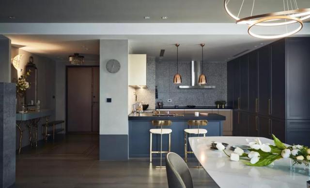 台湾小夫妻的家,每一处细节都透露着高级感,精致的像杂志封面