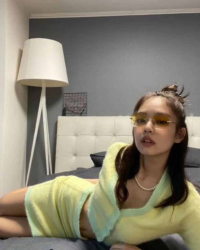 金智妮 Jennie，绝对是韩国新生代中的带货达人