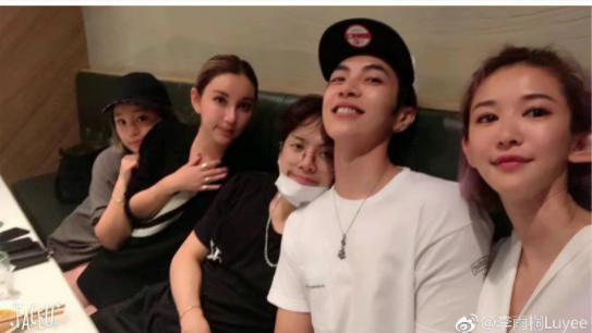 王嘉尔|又一内娱“玩咖”要凉了？