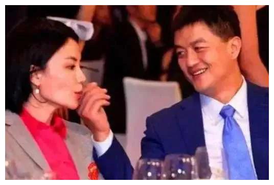 王菲|李亚鹏酒后失言:王菲有一套房从不让我进,里面全是谢霆锋照片