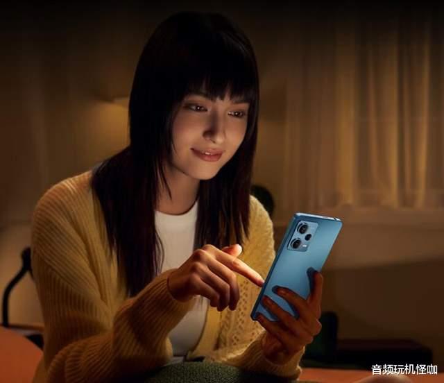 红米手机|一台价格1999元的手机,满足了不少旗舰的体验,这就是事实