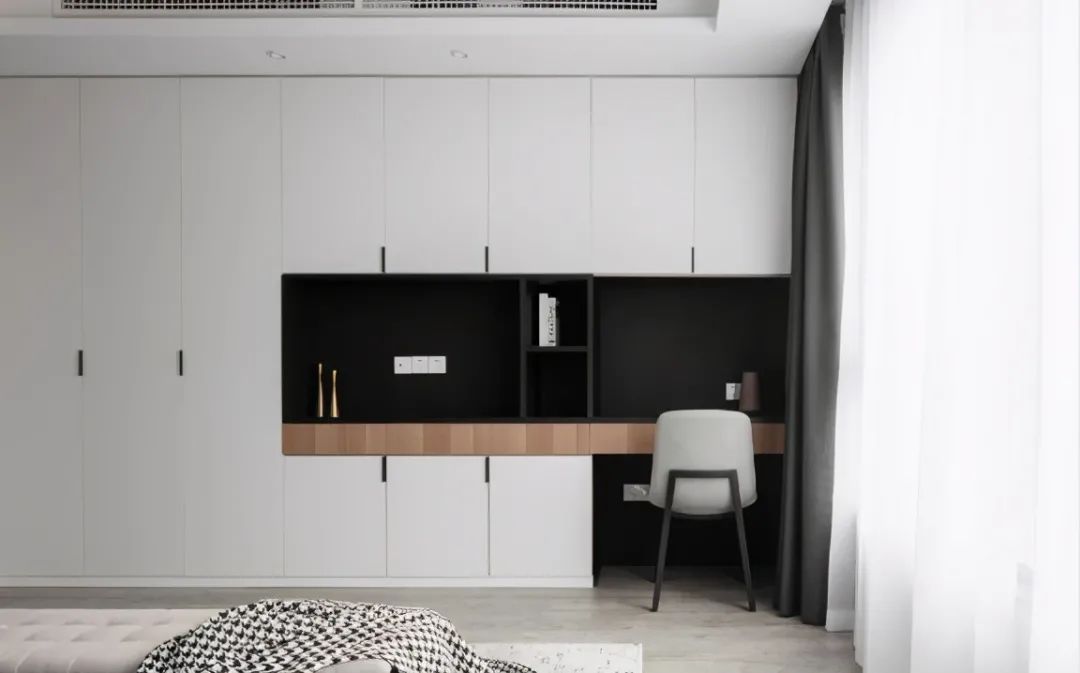 衣柜太占地方?越来越多人都这样装衣柜,好看实用还省地!