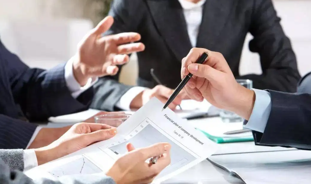 医生|“理想男友”职业排名出炉，公务员跌落神坛，前三甲出乎大家意料