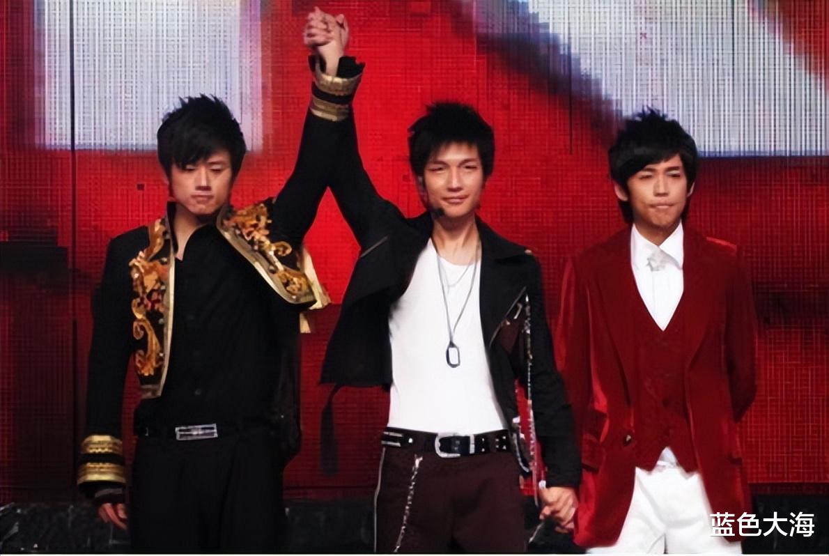 苏醒|“用力过猛”苏醒：和张杰因“关门梗”出圈，之后两人却再无同框