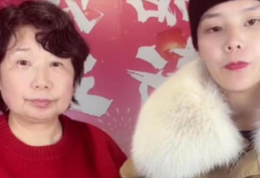 姐姐|瑟瑟发抖？杜新枝用小号发布庭审视频，郭爸曾要求值班护士自查