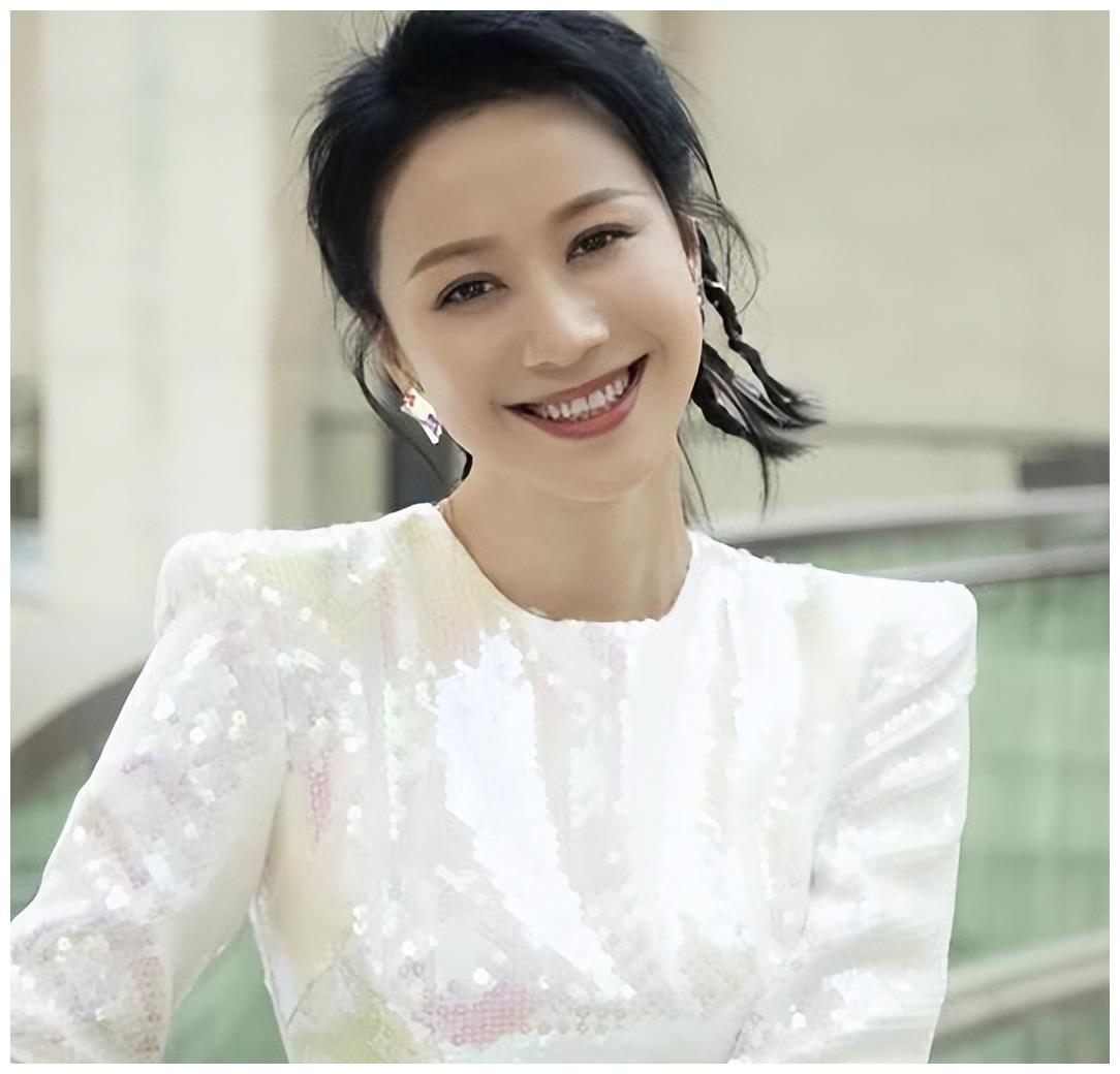 张九南|倪虹洁：拍内衣广告大火，祝无双是巅峰，终逃不过沦为综艺咖