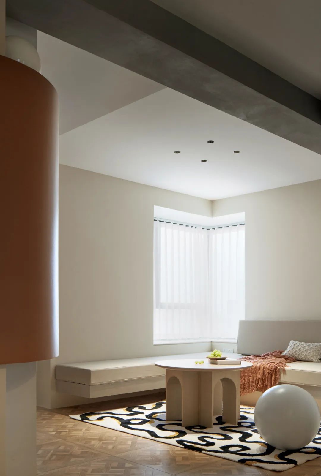 卧室|户型改造丨她的卧室就占整个家的三分之一105㎡轻法式一人居