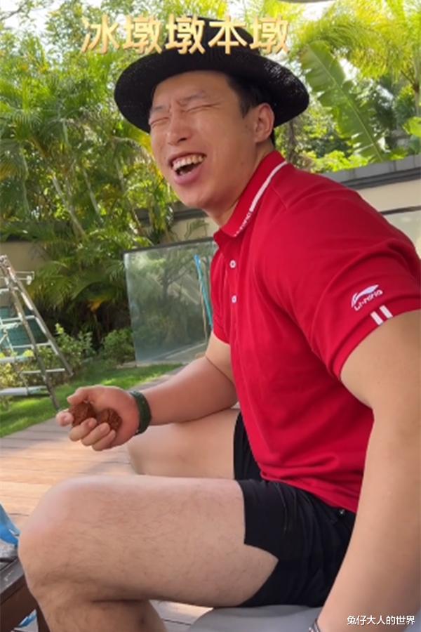 德云社|德云社烧饼喊话粉丝，你们胖了几斤，孙九香却晒出了十二笼包子