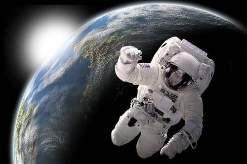 航天员太空喝水技巧