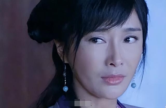 整容 明星整容后遗症:“一刀削”脸僵挂不住肉,演戏五官乱飞,没眼看
