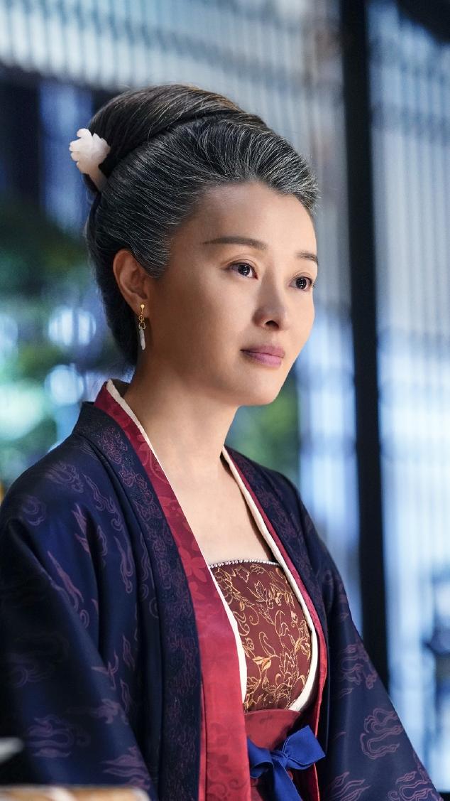 吴越|演员吴越：知道什么叫做“日抛”任务吗？演一部剧换一张脸