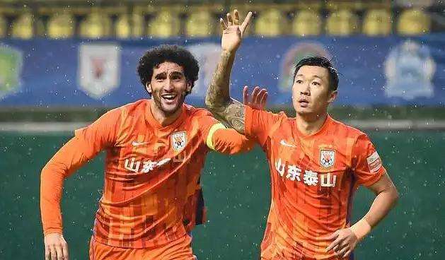 季后赛|徐新加盟海港遇阻，在泰山队前景也不明朗，或成这笔交易的受害者