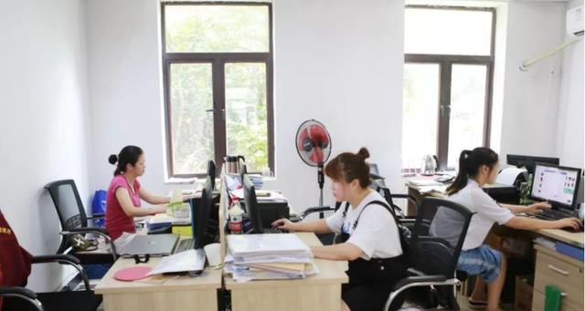 大学生|这四种职业听起来像“公务员”，实则是临时工，报考生需提前知晓