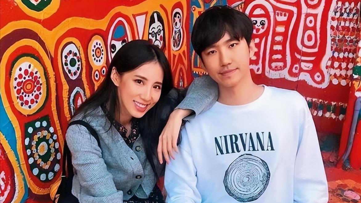 瑶瑶|36岁黄乔歆与韩国男友分手，交往5年后忍痛割爱，宠物狗被带走