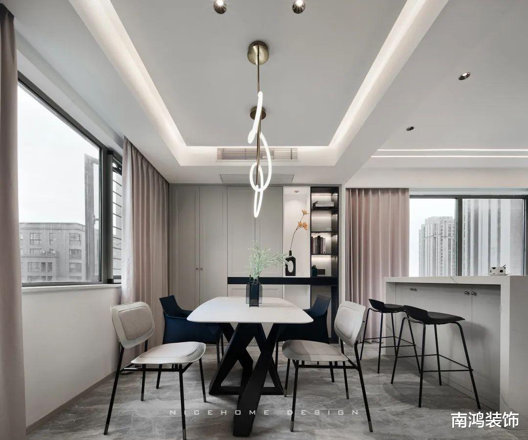 完美还原效果图的气质小户型,半开放式厨房稳稳拿捏空间!